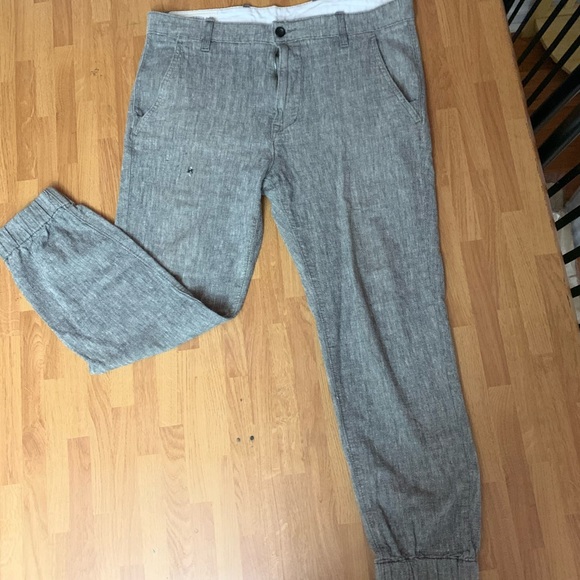 Levi’s jogger - Picture 2 of 5